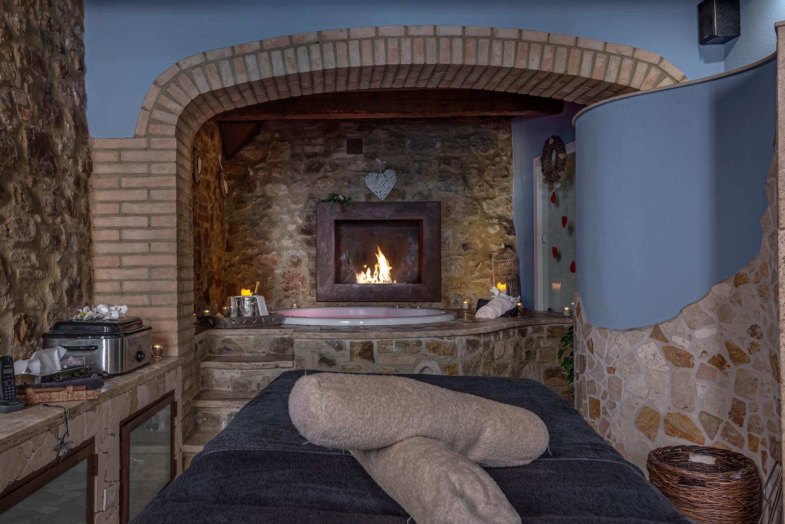 Palazzo Del Capitano Wellness E Relais Hotel San Quirico dʼOrcia Buitenkant foto