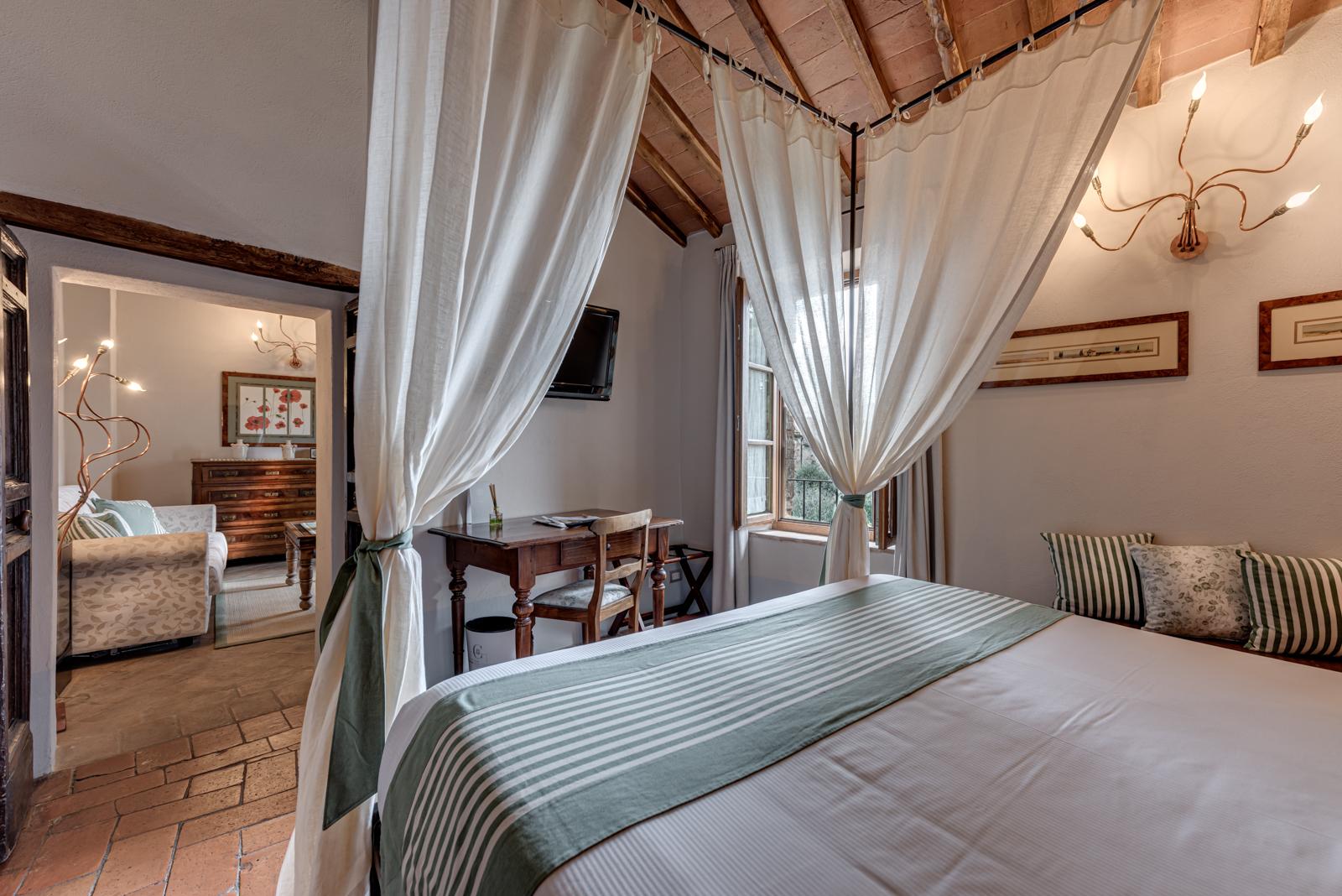 Palazzo Del Capitano Wellness E Relais Hotel San Quirico dʼOrcia Buitenkant foto